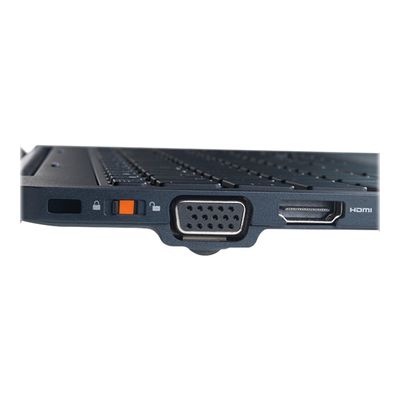 4051528388428-Toshiba Portégé X30T-E-109 - 13.3" - Core i7 8550U - 16 Go RAM - 1 To SSD-Gros plan-9