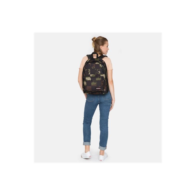 3663991031087-EASTPAK Out Of Office - Sac à dos camopatch black avec compartiment pour ordinateur portab-P_79437126_5-4
